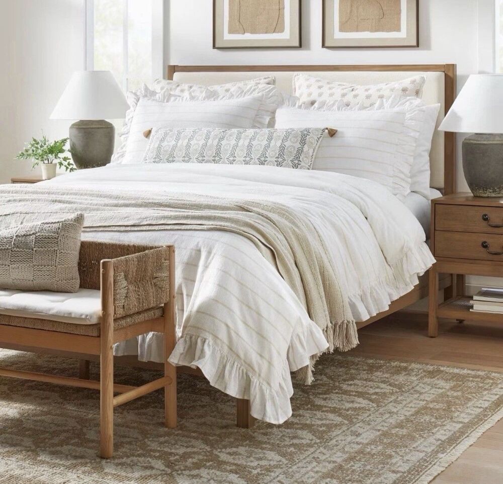 Queen Yarn Dye Stripe with Ruffle Duvet Cover & Sham Set White/Khaki NEW